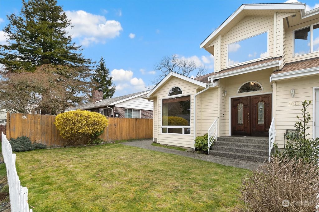 Photo of 7010 13th Avenue SW, Seattle, WA 98106 (MLS # 2045518)