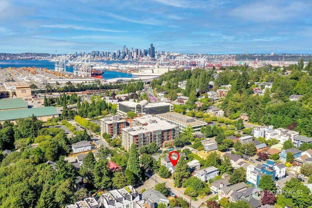 Photo of 4108 26th Avenue SW, Seattle, WA 98016 (MLS # 2273389)