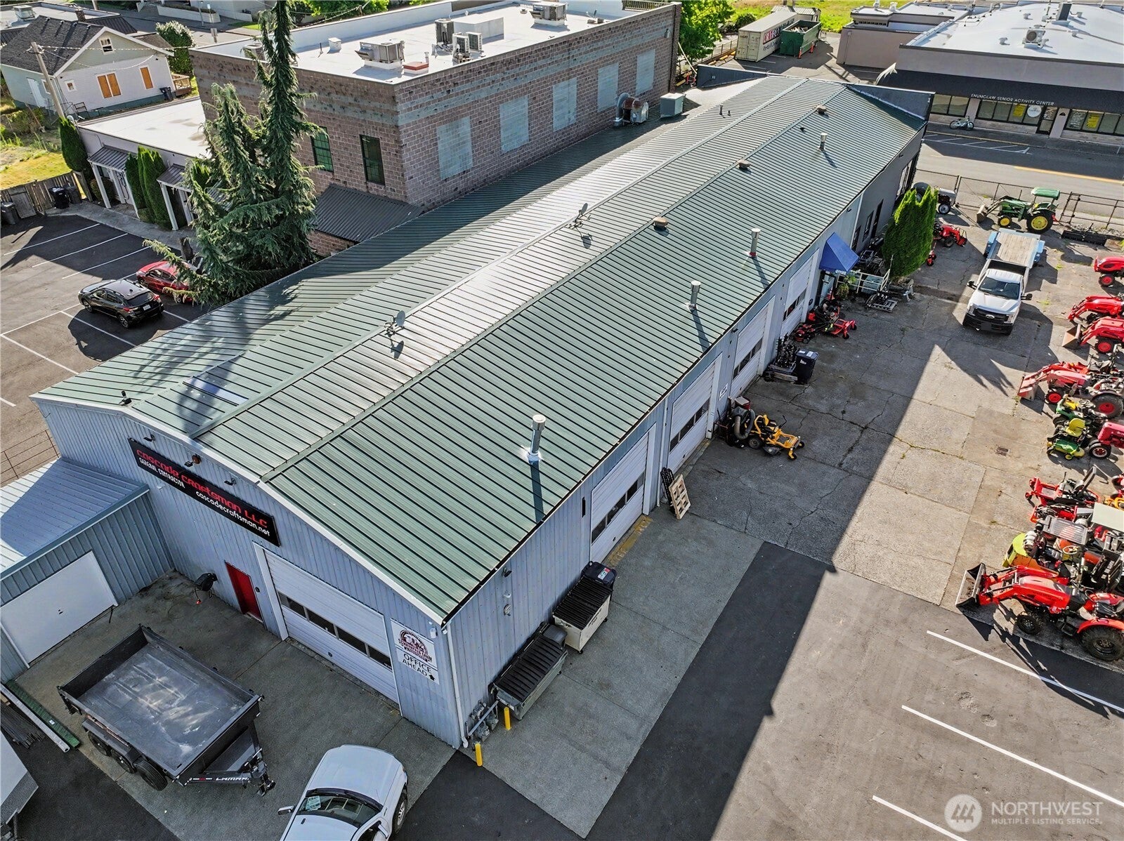 1343 Cole Street