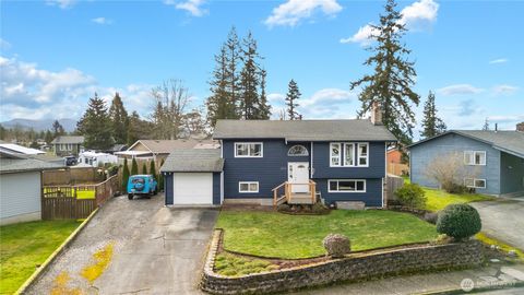 Photo of 2825 E Crestline Drive, Bellingham, WA 98226 (MLS # 2488489)