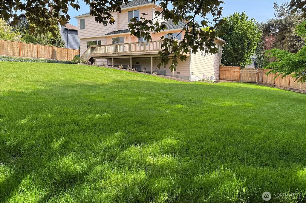 Photo of 7209 67th Place NE, Marysville, WA 98270 (MLS # 2369712)