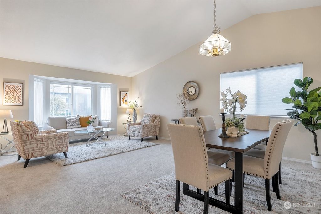 Photo of 1168 Monterey Avenue NE, Renton, WA 98056 (MLS # 2305829)