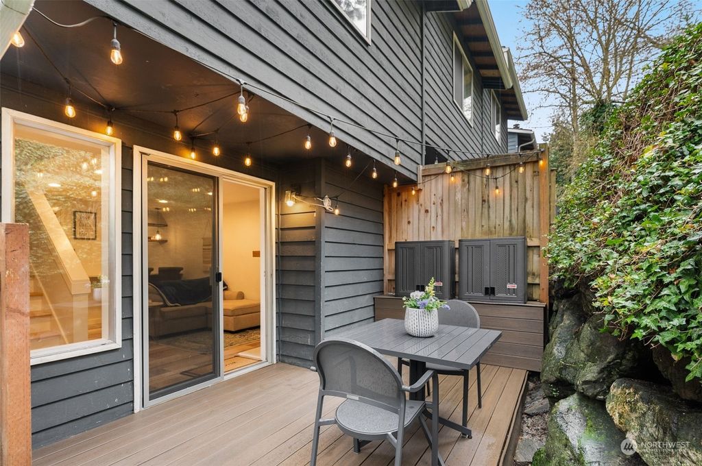 Photo of 301 W Raye Street #208, Seattle, WA 98119 (MLS # 2209629)