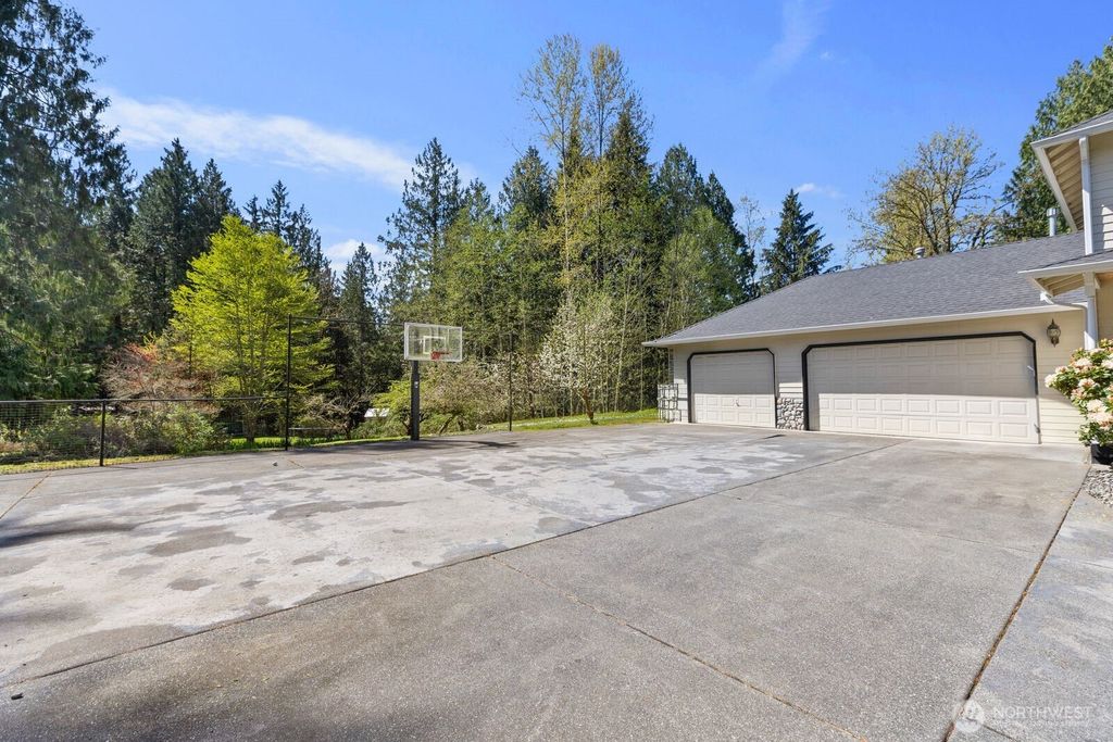 Photo of 918 167th Avenue SE, Snohomish, WA 98290 (MLS # 2514995)