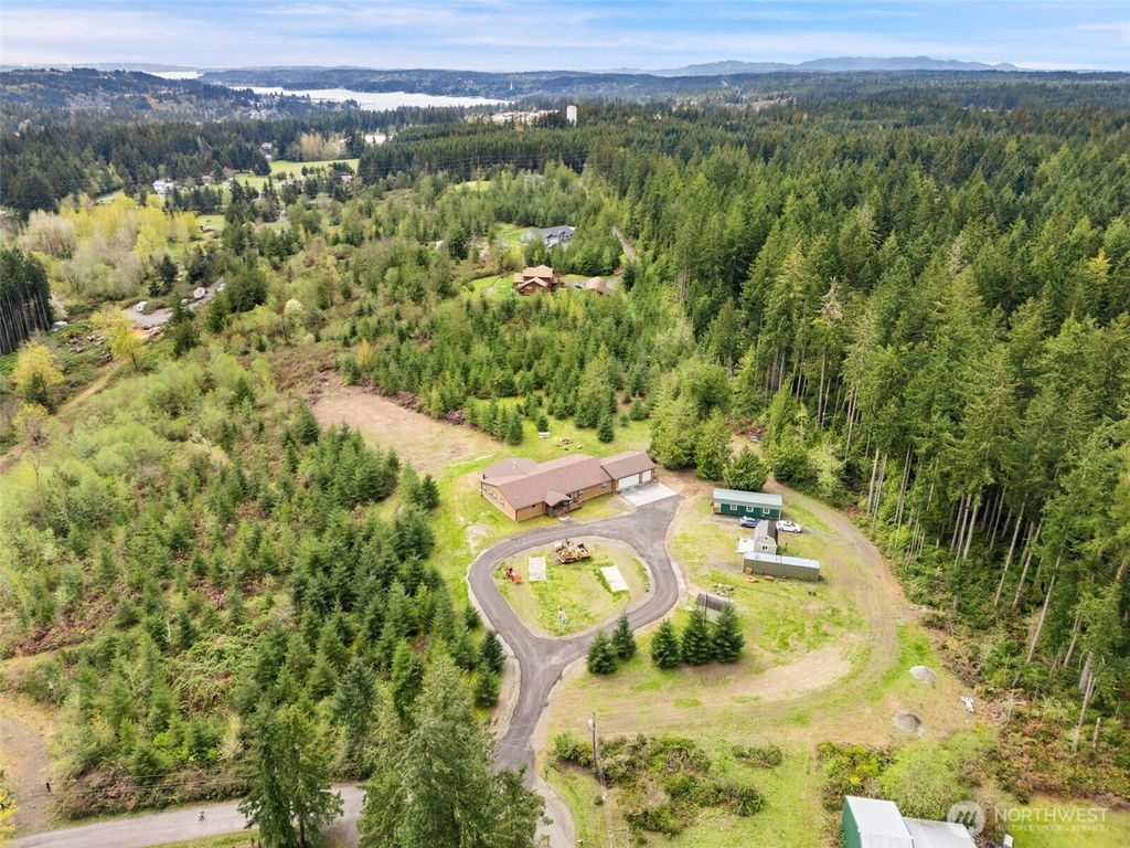 Photo of 437 NW Equestrian Drive, Poulsbo, WA 98370 (MLS # 2509158)
