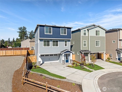 Photo of 15136 87th Place E, Puyallup, WA 98375 (MLS # 2584883)