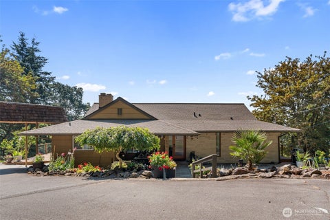 Photo of 1606 SE Aust Manor Drive, Chehalis, WA 98532 (MLS # 2567271)