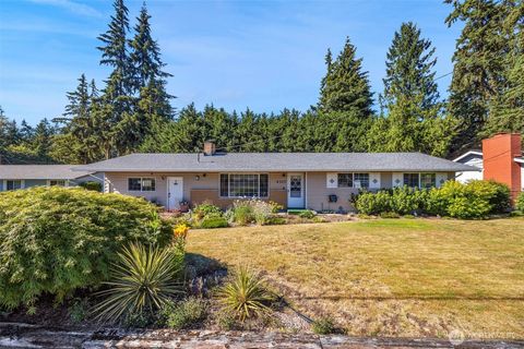 Photo of 4317 106th Place NE, Marysville, WA 98271 (MLS # 2542426)