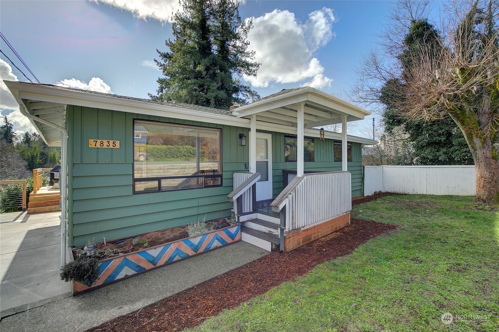 Photo of 7835 S 130th Street, Seattle, WA 98178 (MLS # 2198816)