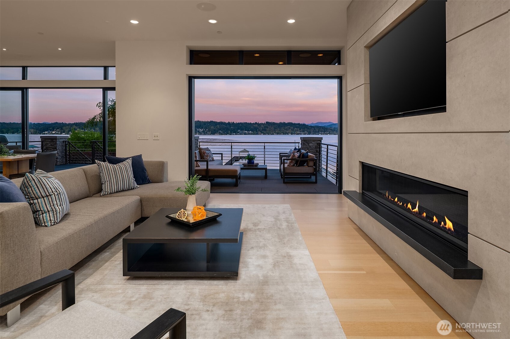 3268 W Lake Sammamish Parkway SE