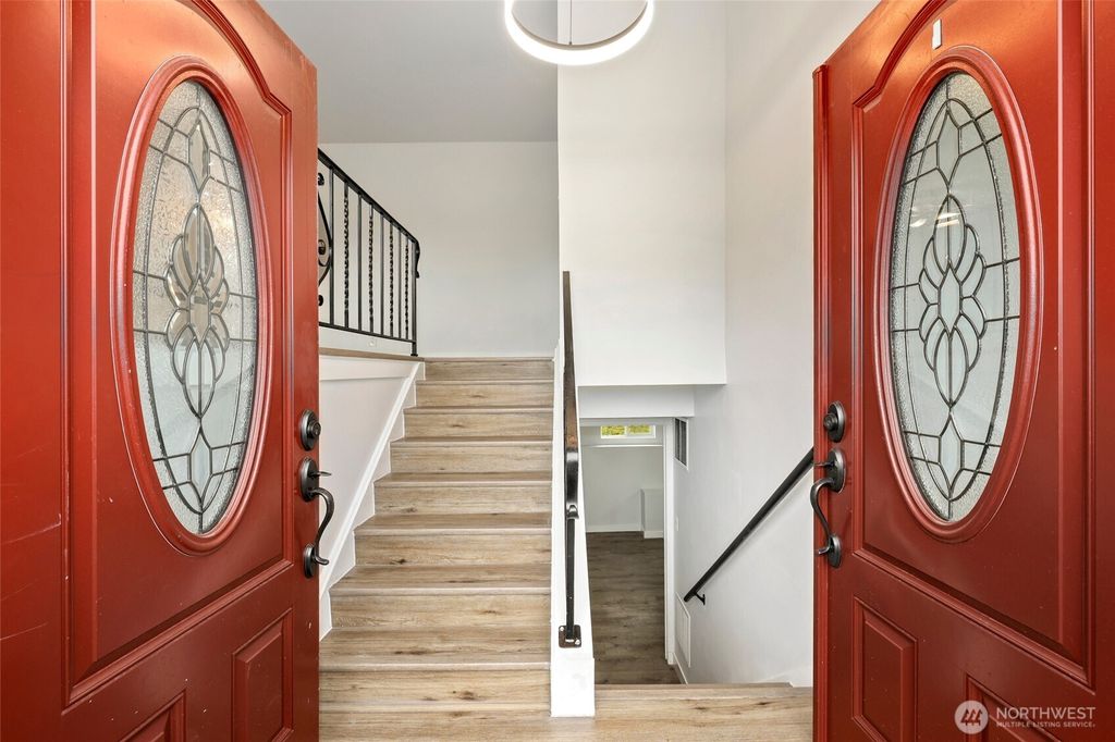 Photo of 12637 SE 161st Street, Renton, WA 98058 (MLS # 2460134)