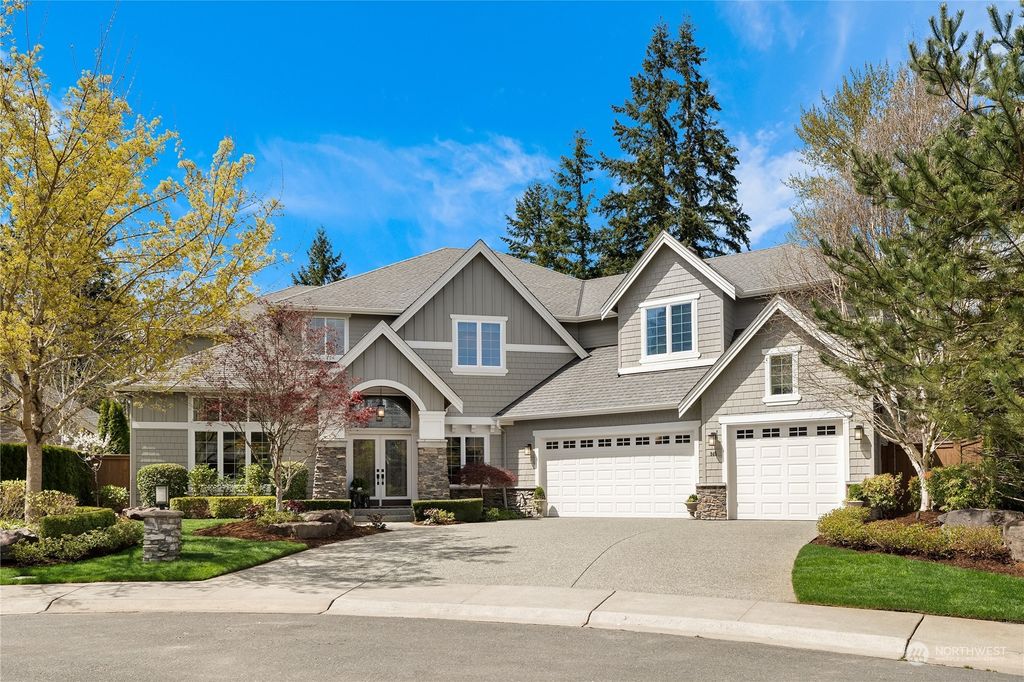 Photo of 945 210th Court SE, Sammamish, WA 98075 (MLS # 2070981)