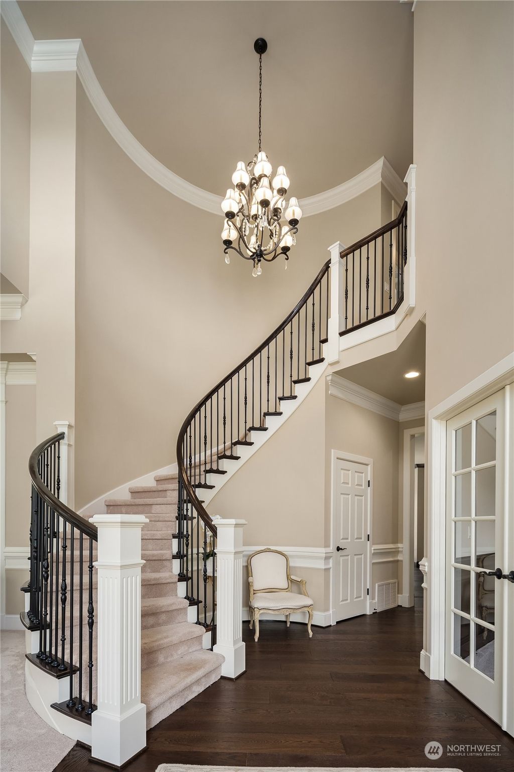 Photo of 945 210th Court SE, Sammamish, WA 98075 (MLS # 2070981)