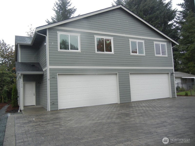 1214 Hall Street SE A&B
