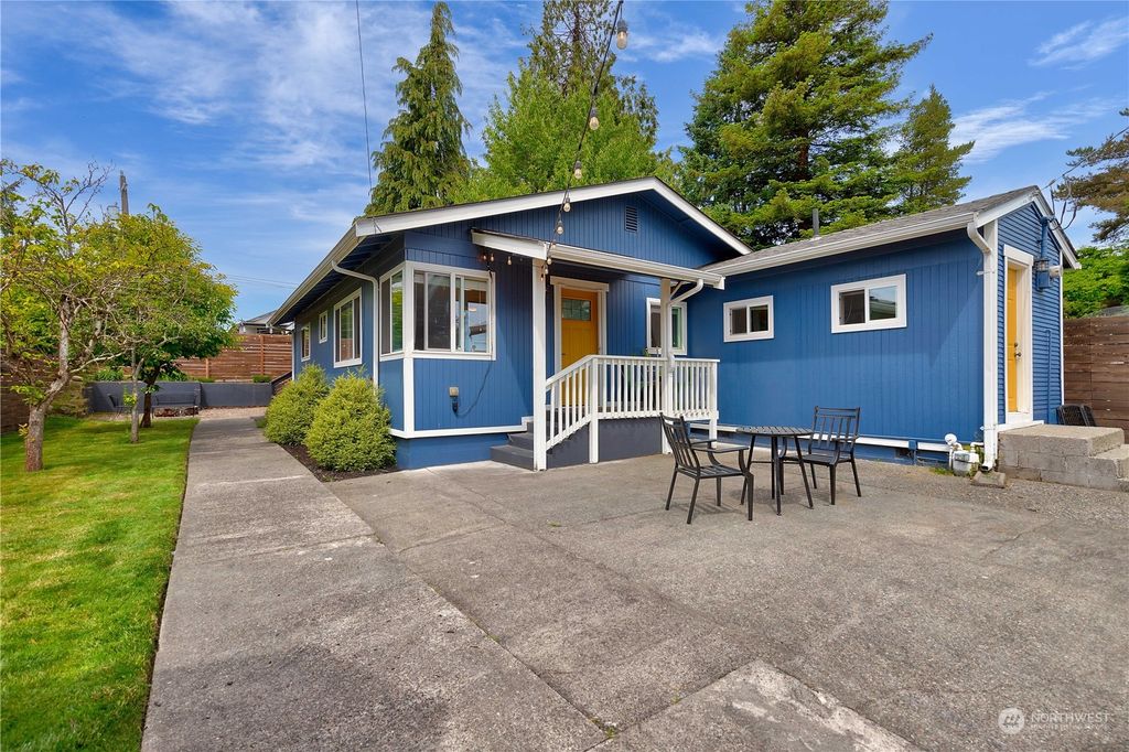 Photo of 8411 48th Avenue S, Seattle, WA 98118 (MLS # 2077615)