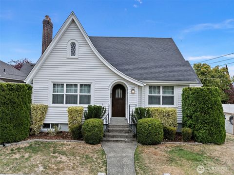 Photo of 1215 N Alder Street, Tacoma, WA 98406 (MLS # 2438483)