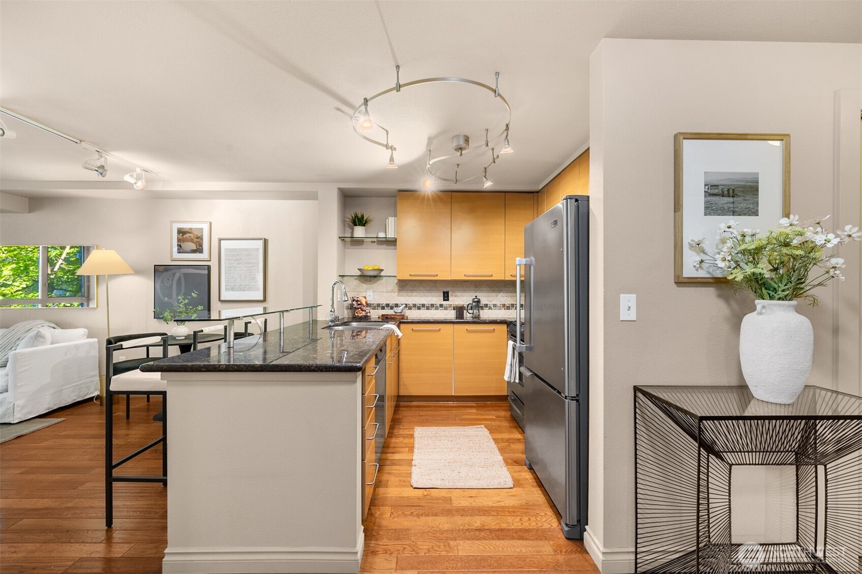 1420 E Pine Street E203