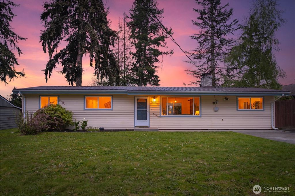 Photo of 2105 96th Place SE, Everett, WA 98208 (MLS # 2508264)