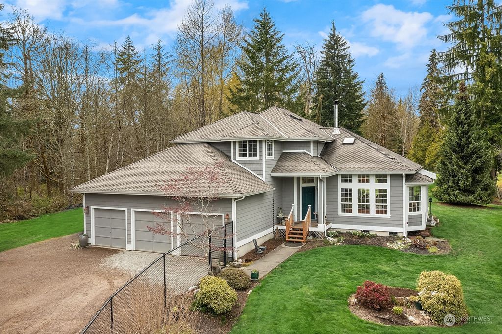 Photo of 11311 W Lake Joy Drive NE, Carnation, WA 98014 (MLS # 2068291)