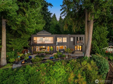 12145 Arrow Point Loop NE Bainbridge Island WA 98110