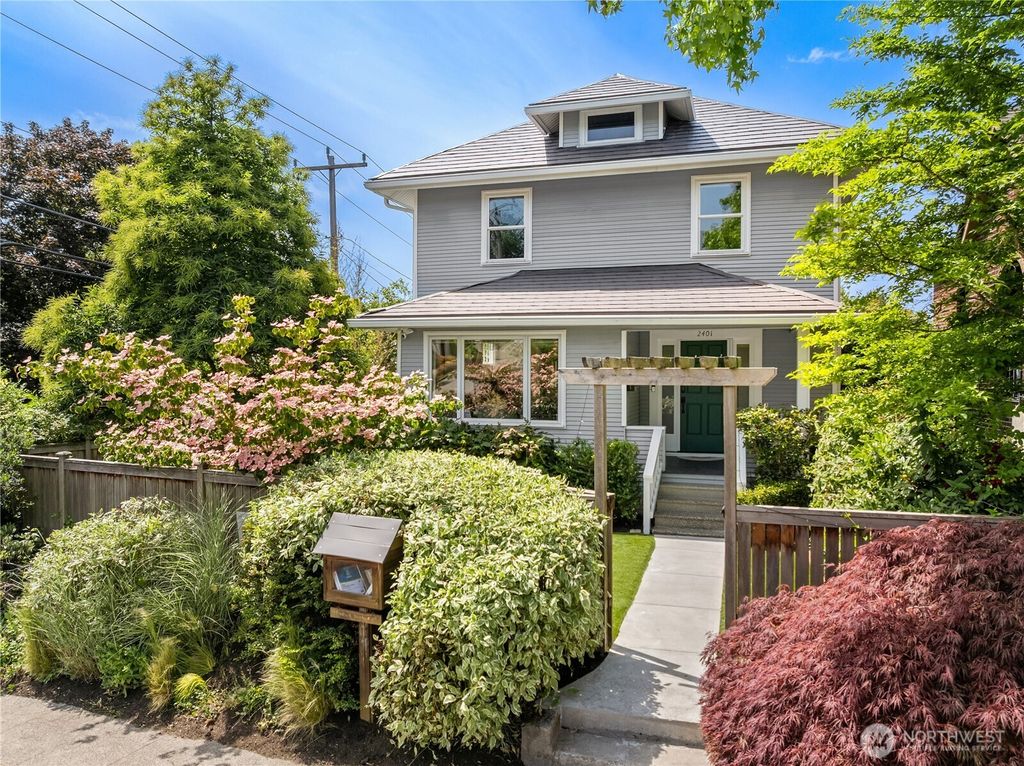 Photo of 2401 10th Avenue W, Seattle, WA 98119 (MLS # 2391664)