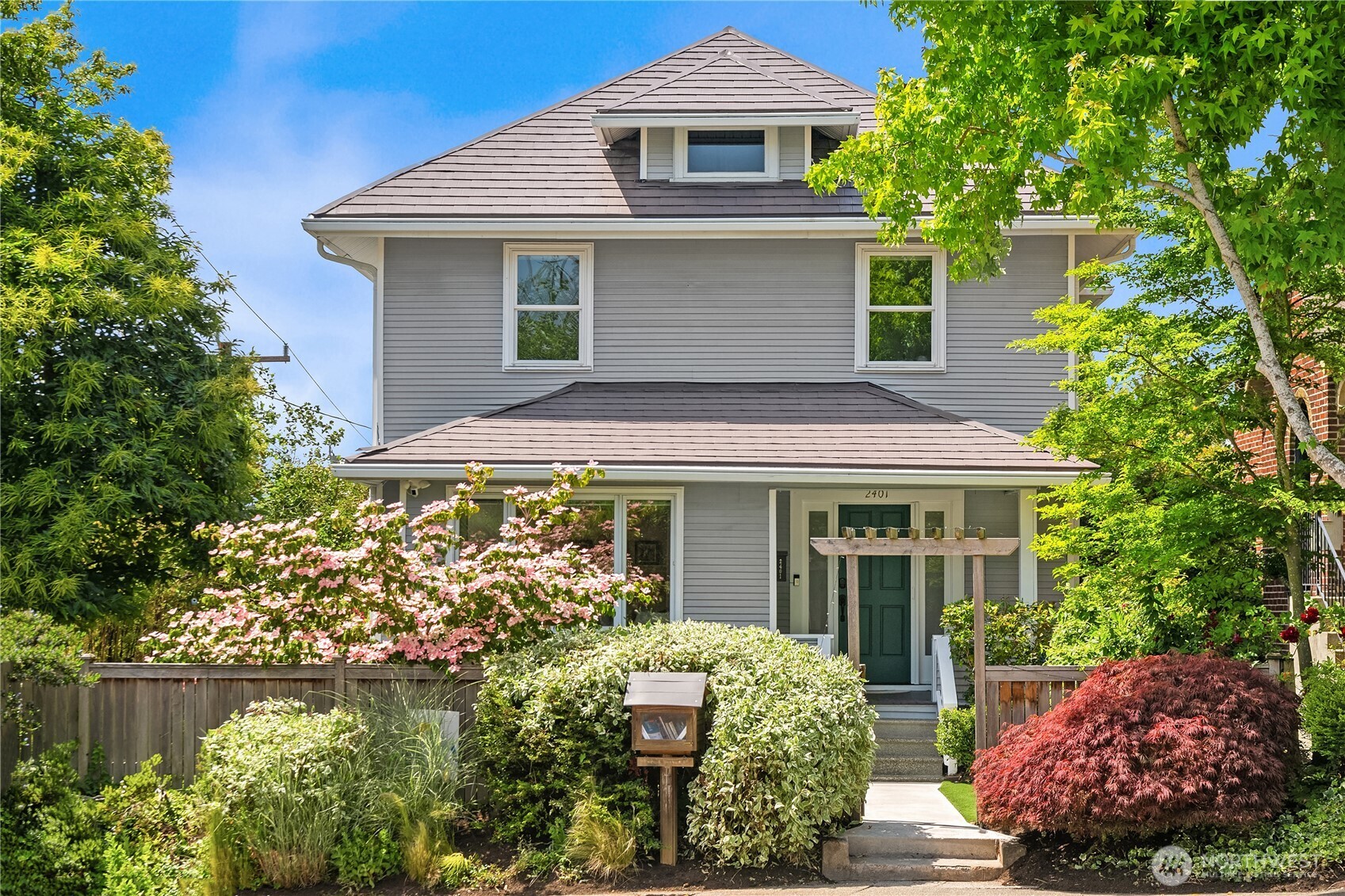 2401 10th Avenue W