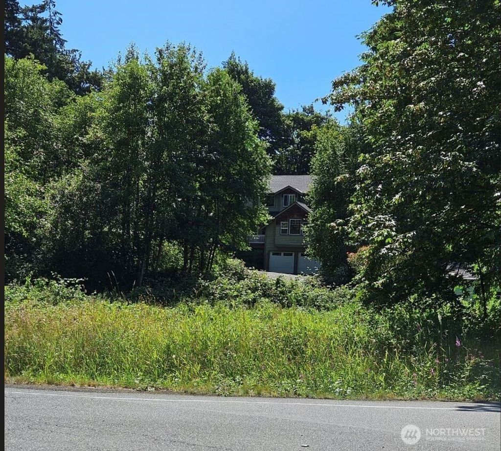 Photo of 30801 W Lake Morton Drive SE, Kent, WA 98042 (MLS # 2379352)