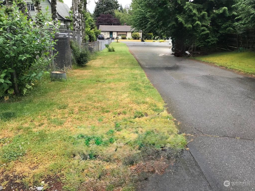 Photo of 13015 3rd Avenue NE, Seattle, WA 98125 (MLS # 2313512)