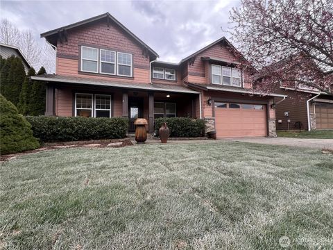 762 Ilwaco Place NE Renton WA 98059