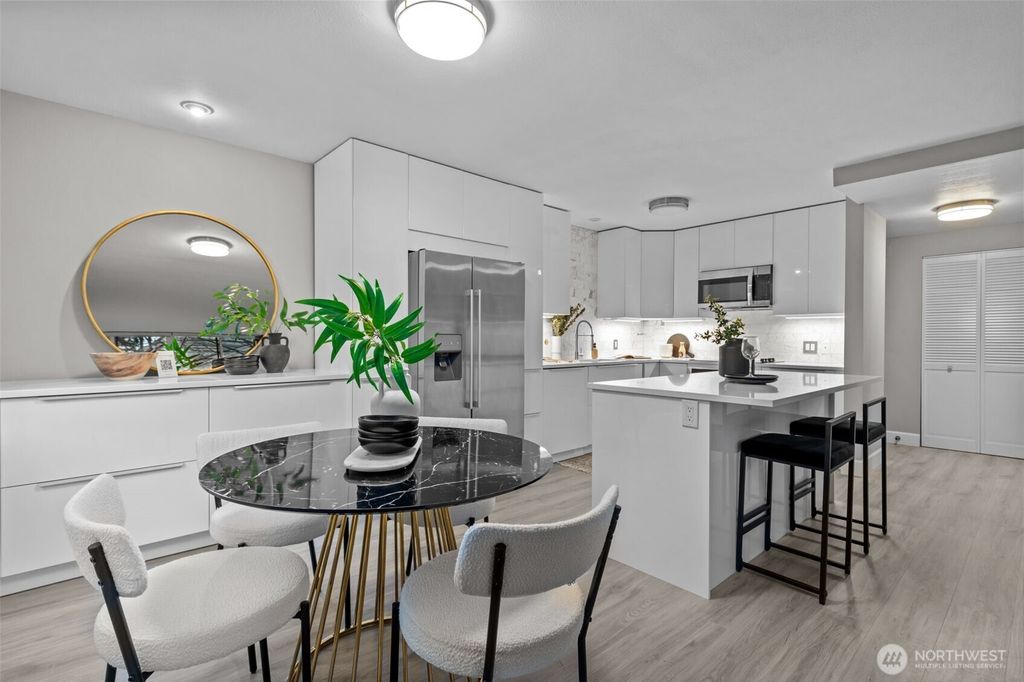 Photo of 1120 8th Avenue #402, Seattle, WA 98101 (MLS # 2354155)