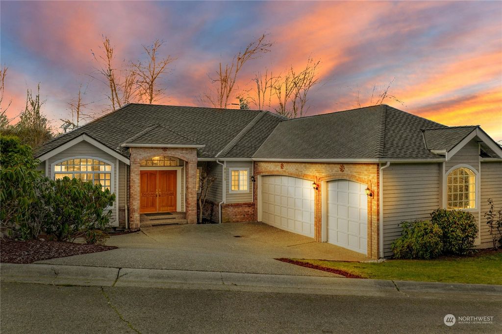 Photo of 8615 113th Avenue SE, Newcastle, WA 98056 (MLS # 2192311)