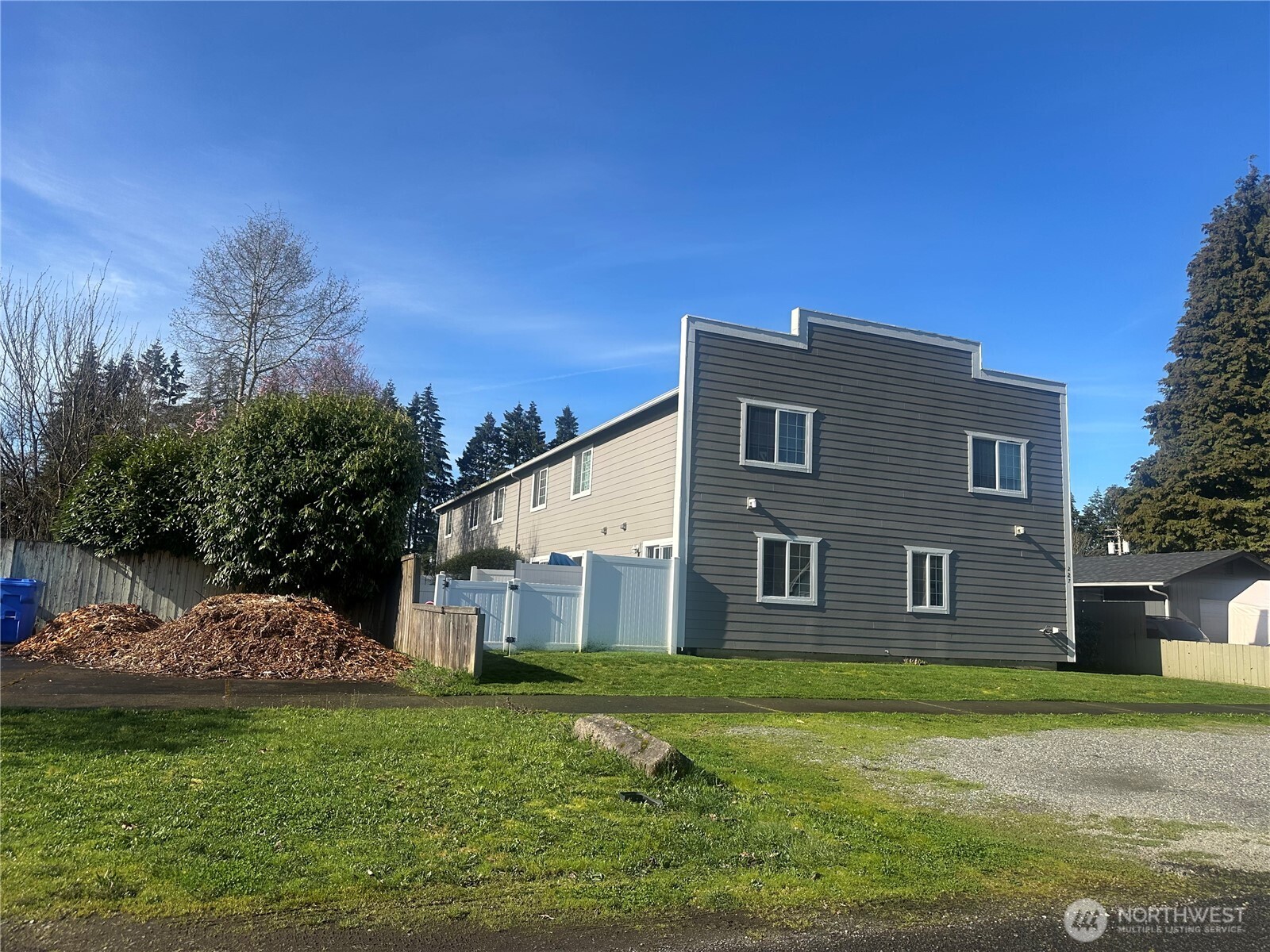 227 Varner Avenue SE