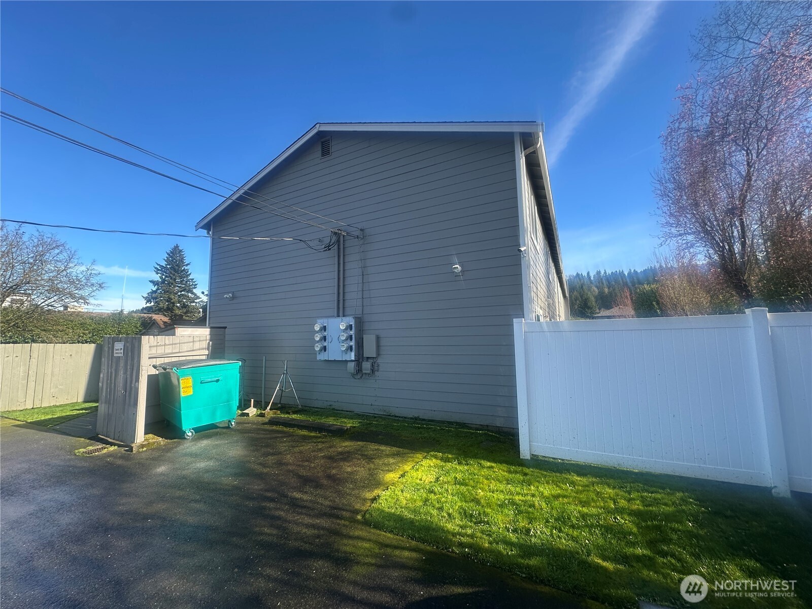 227 Varner Avenue SE