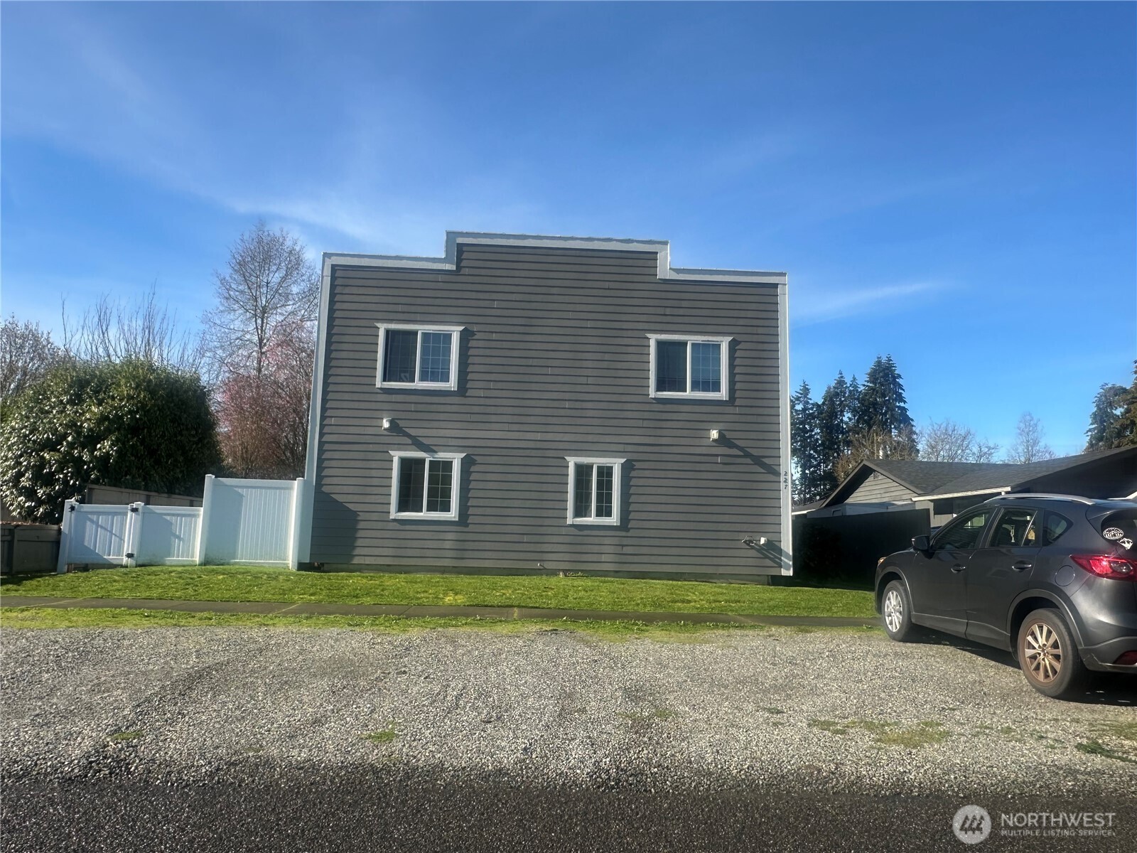 227 Varner Avenue SE