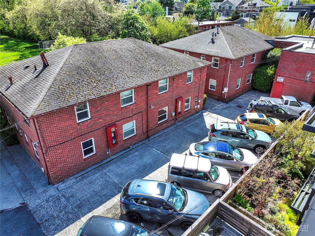 Photo of 702 710 N 41st Street, Seattle, WA 98103 (MLS # 2382743)