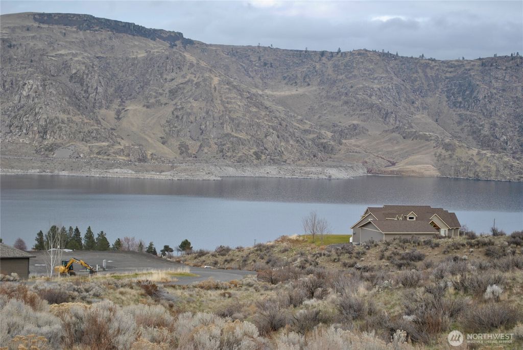 Photo of 45660 FDR Estates Drive N, Grand Coulee, WA 99133 (MLS # 2460517)