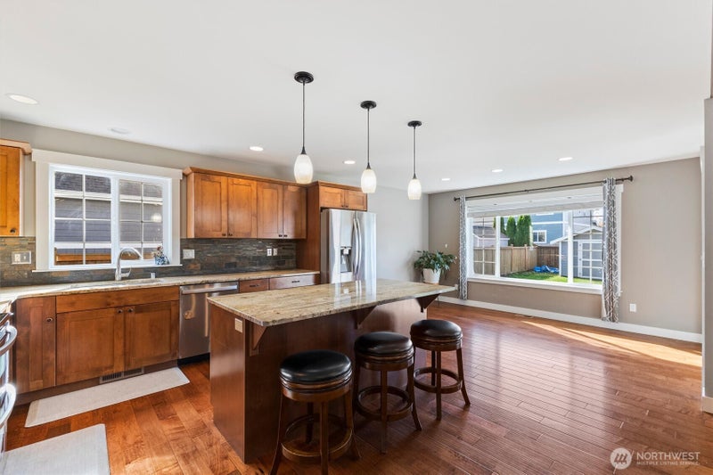 803 Mapleridge Drive