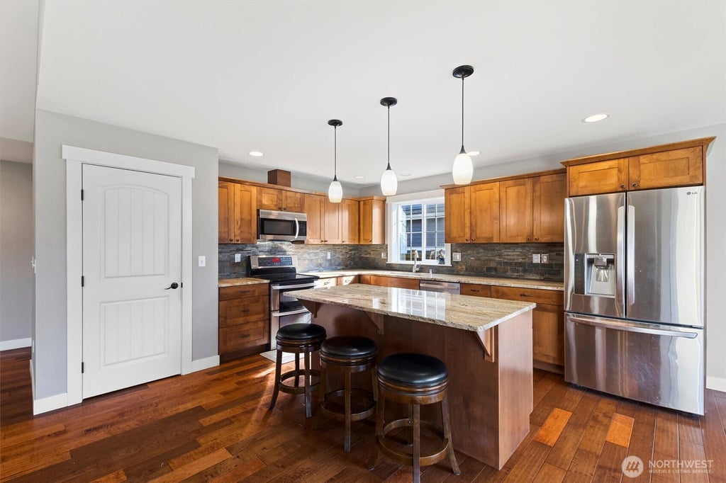 Photo of 803 Mapleridge Drive, Everson, WA 98247 (MLS # 2593148)