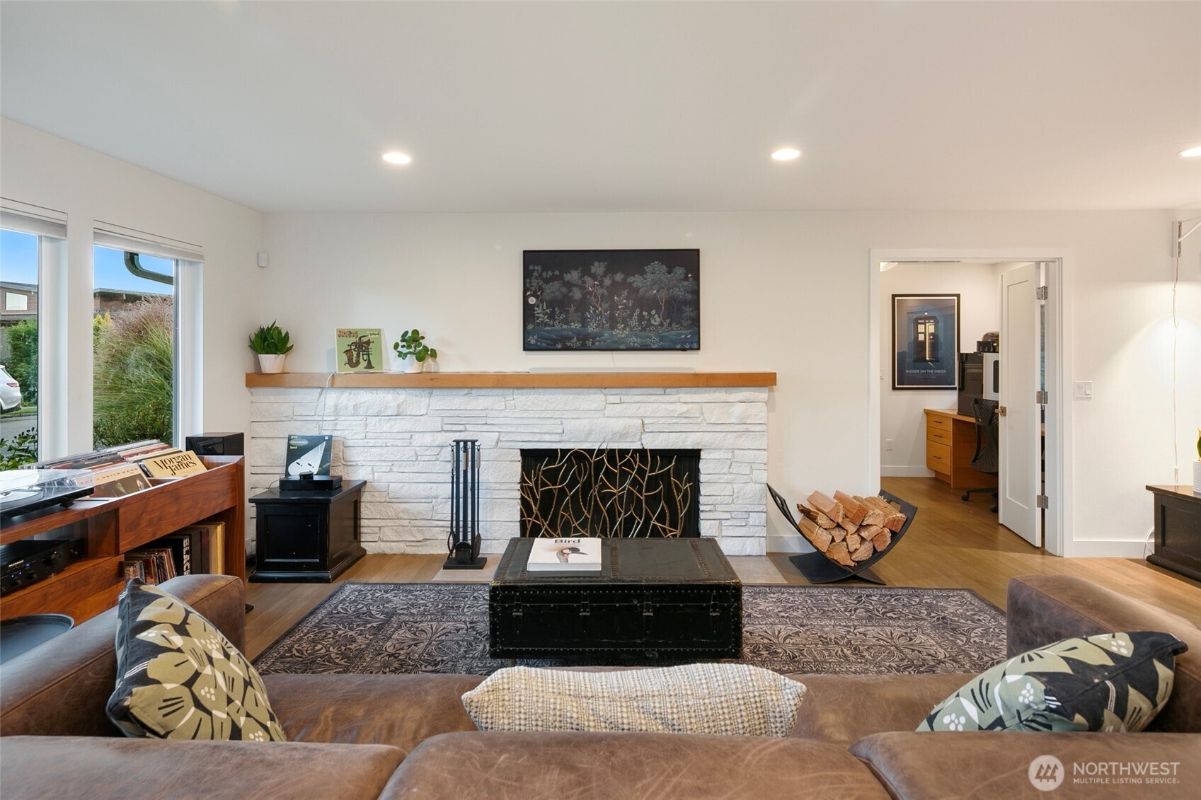 16505 Shore Drive NE