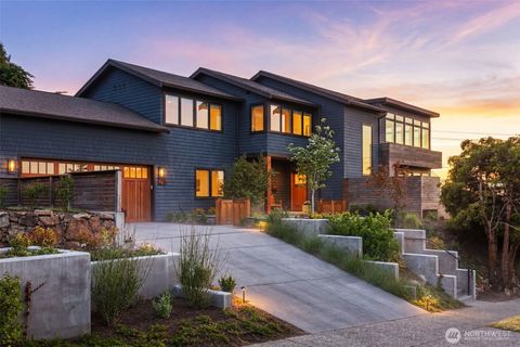 Photo of 2506 W Halladay Street, Seattle, WA 98199 (MLS # 2511112)