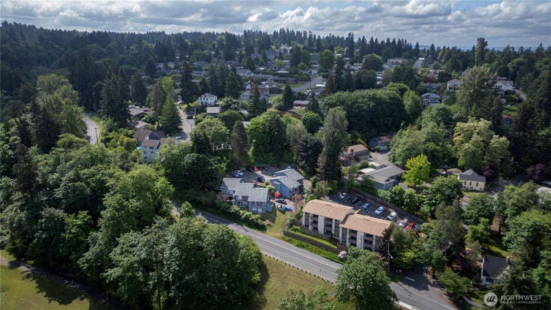 108 Kensington Avenue SW