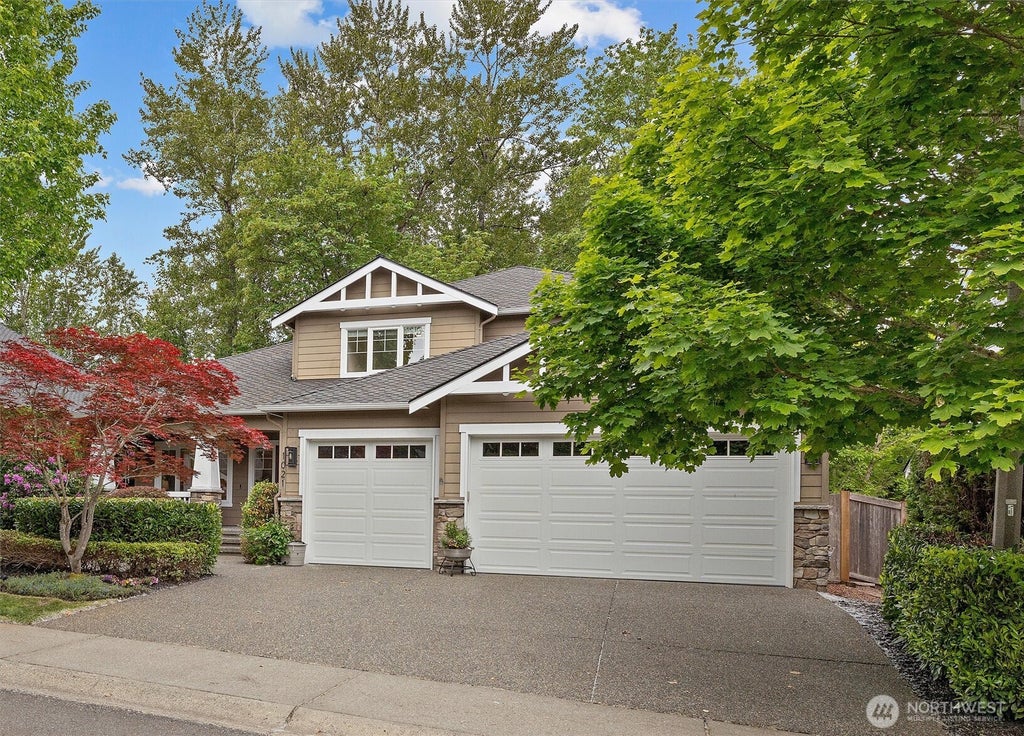 Photo of 1021 271st Avenue SE, Sammamish, WA 98075 (MLS # 2587935)