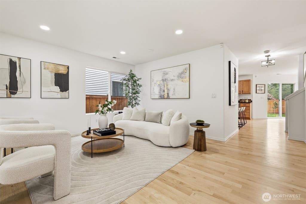Photo of 2108 250th Place SE, Sammamish, WA 98075 (MLS # 2570047)