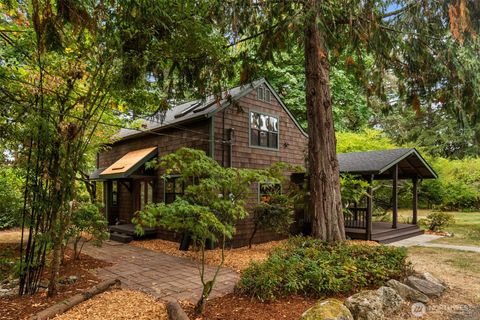 Photo of 20117 87th Ave SW, Vashon, WA 98070 (MLS # 2439116)