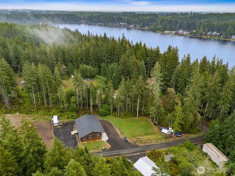 Photo of 4311 E Mason Lake Dr W DR, Grapeview, WA 98546 (MLS # 2530406)