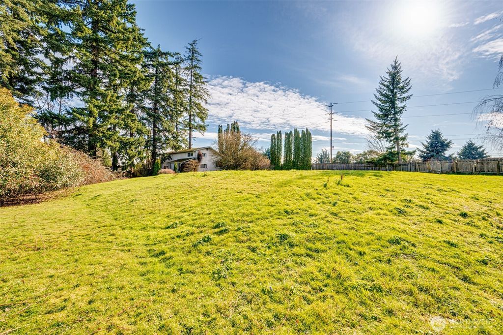 Photo of 0 NW 3rd Court, Vancouver, WA 98685 (MLS # 2481689)