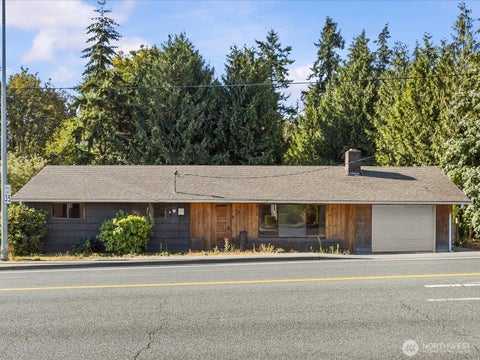 Photo of 1416 112th Street SE, Everett, WA 98204 (MLS # 2567704)