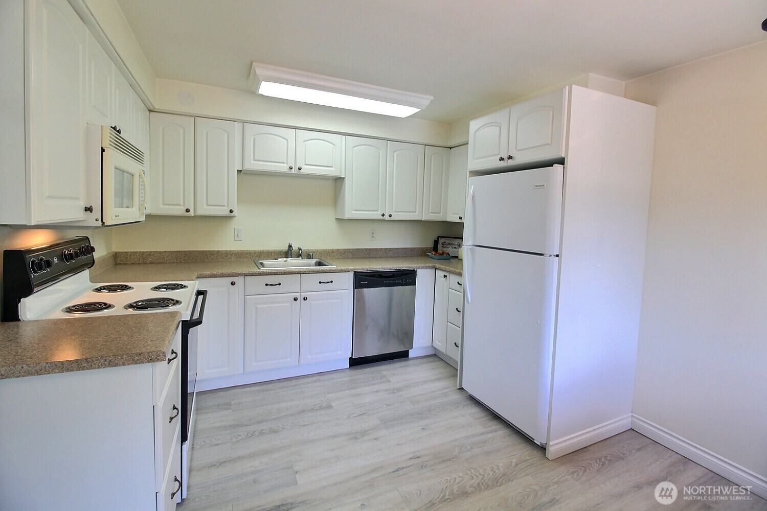220 SW Clark Street B303