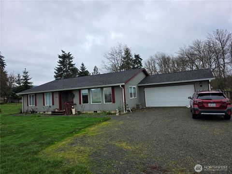 Photo of 1294 Boistfort Road, Curtis, WA 98532 (MLS # 2471349)