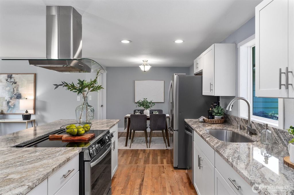 Photo of 21518 92nd Avenue W, Edmonds, WA 98020 (MLS # 2390228)